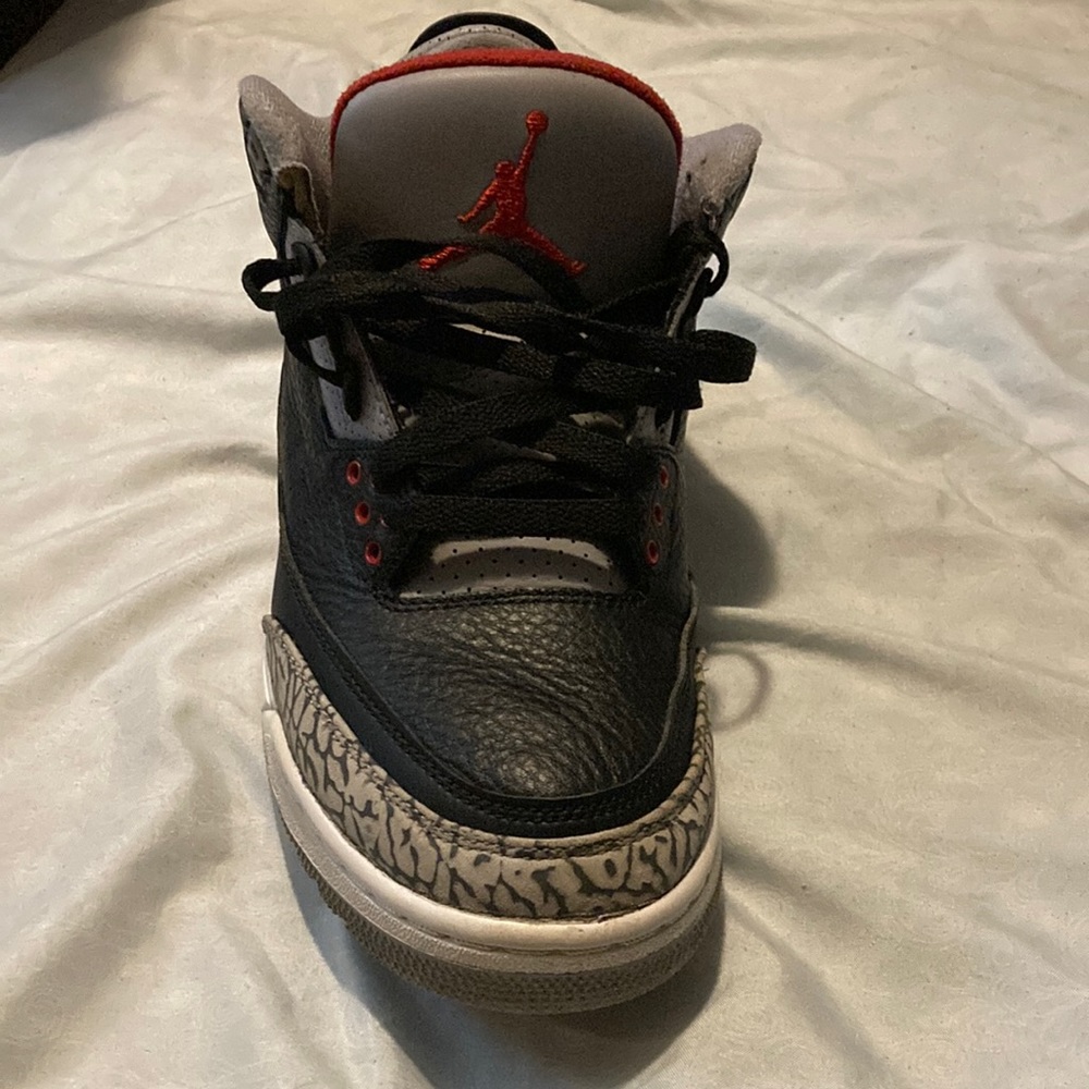 Jordan 3s - Picture 1 of 5